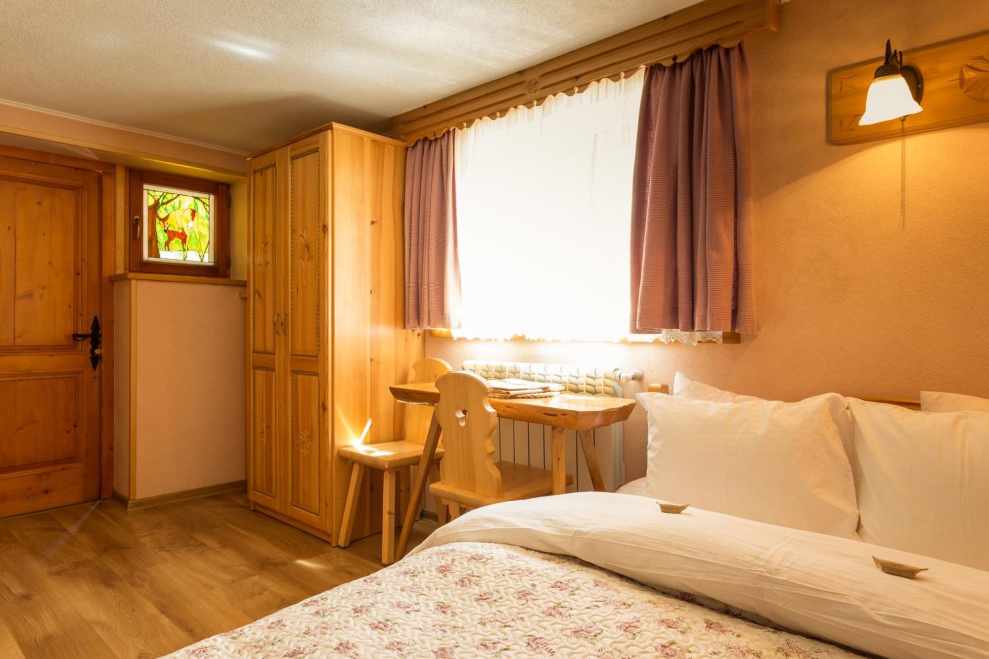 Hotel Bambi Boutique Zakopane Kamer foto