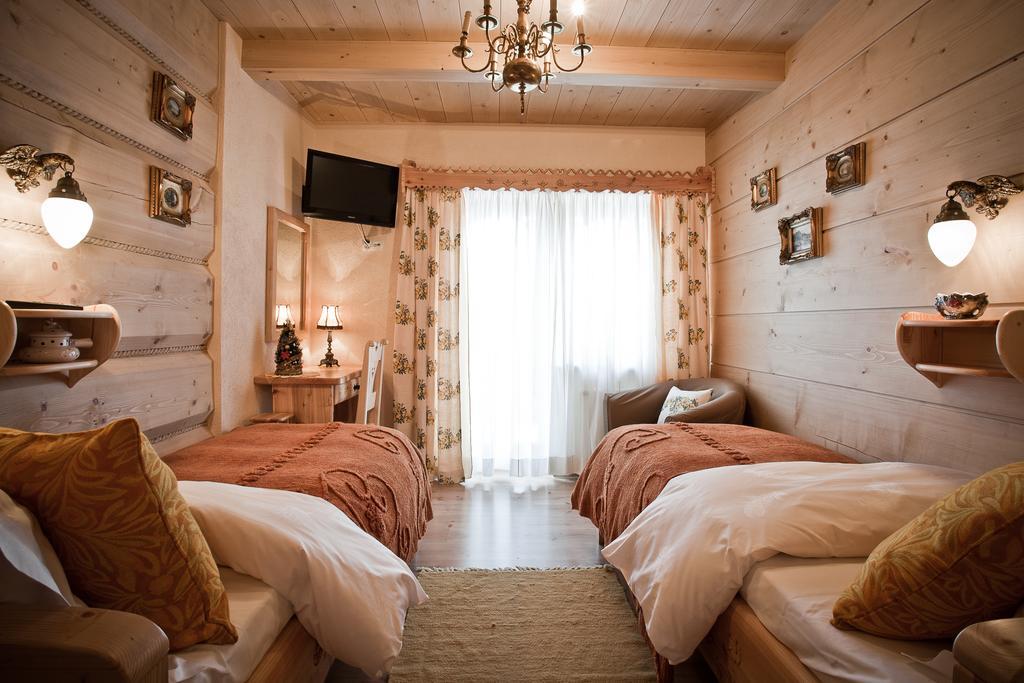 Hotel Bambi Boutique Zakopane Kamer foto
